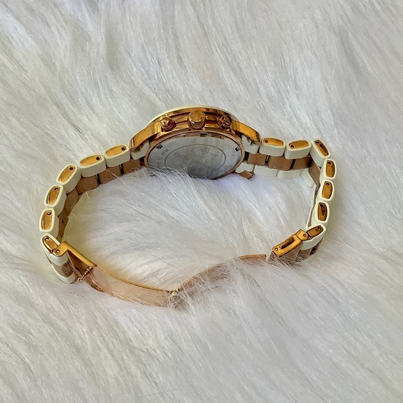 Michael Kors | White Rose Gold Watch - Picture 7 of 7